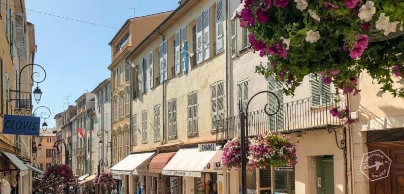 ANTIBES - LAZUROWE WYBRZEŻE